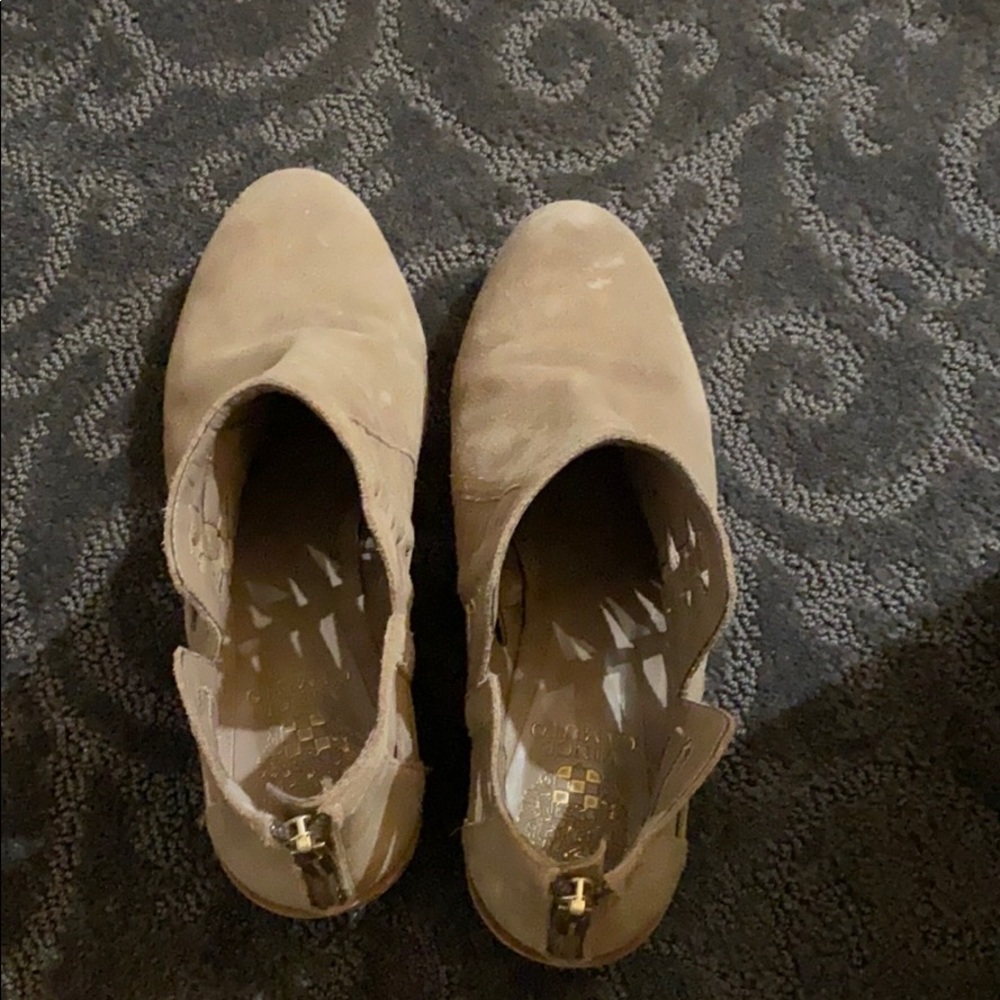 Vince Camuto bootie